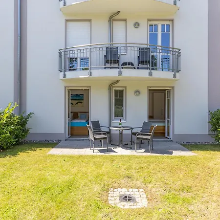 Strandvilla Luv Lee Miramar *