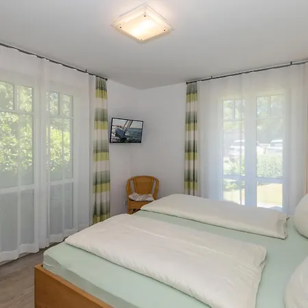 Apartment Strandvilla Luv Lee Miramar
